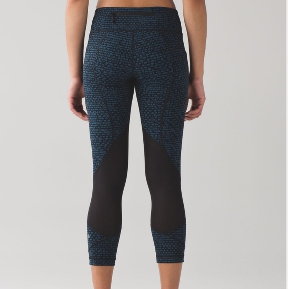 Lululemon Bundle of 6 Leggings size 6-8 - Picture 5 of 8